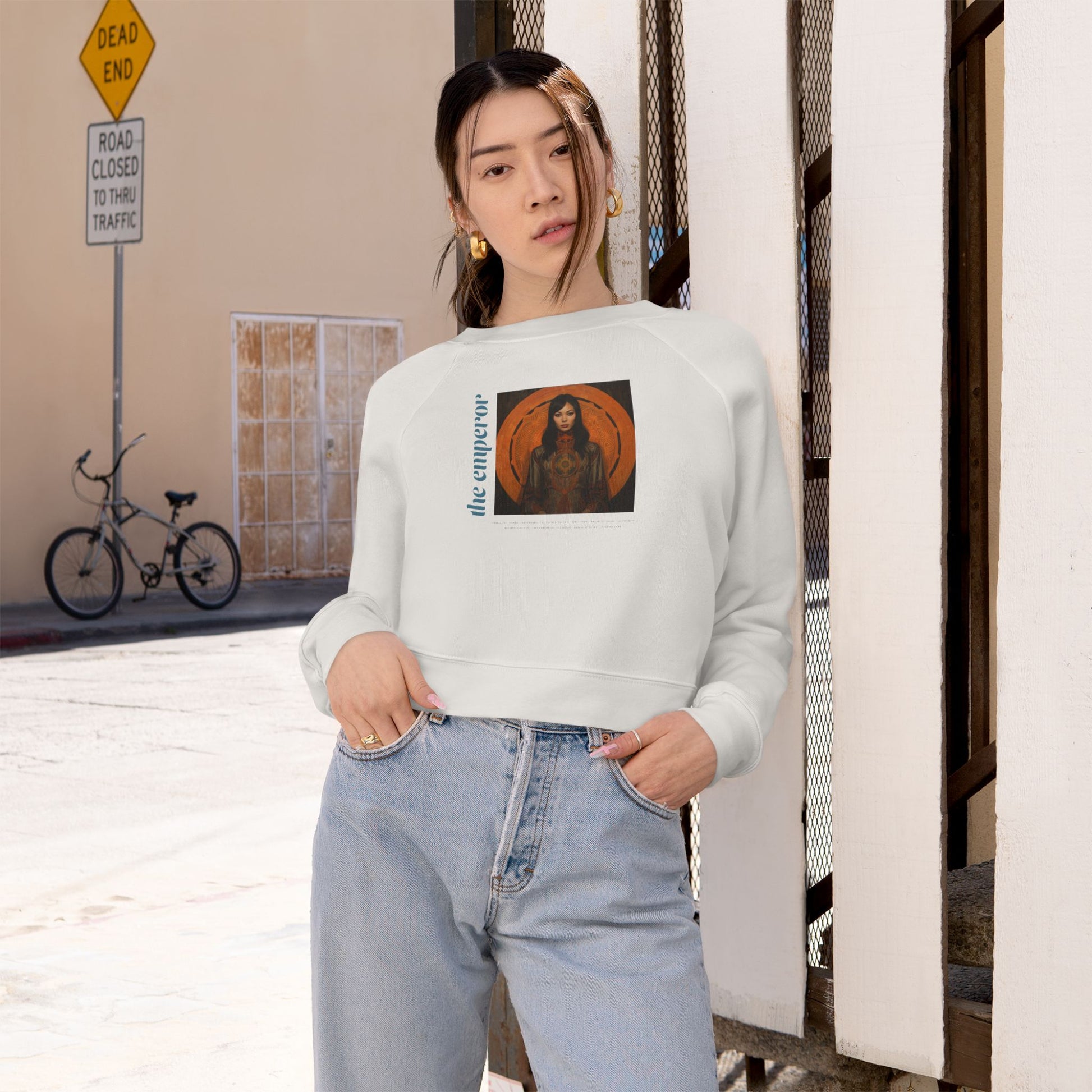 The Emperor - Cropped Sweatshirt